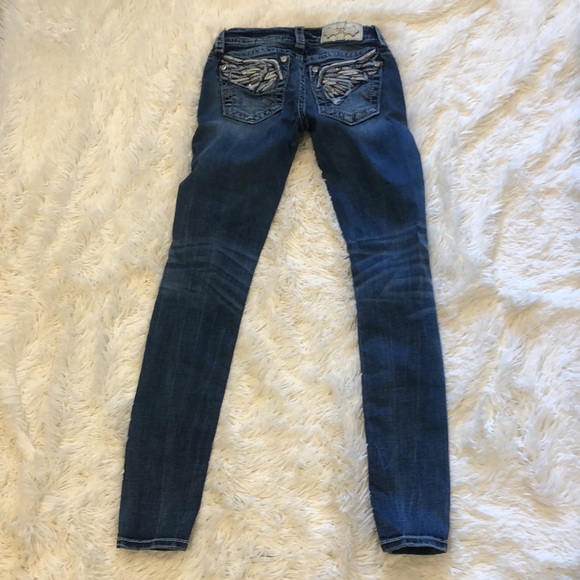 Miss Me dark skinny jeans size 24 w/ wings - Picture 3 of 4